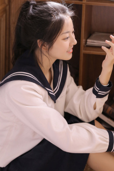 年轻的嫂子bd
